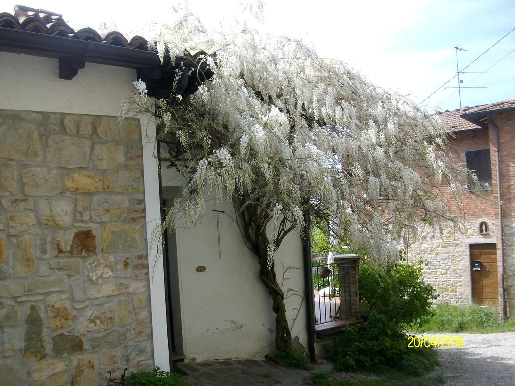 B&B San Nicola Serramazzoni Exterior photo