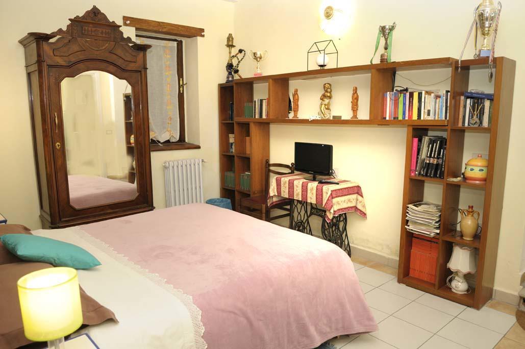 B&B San Nicola Serramazzoni Exterior photo